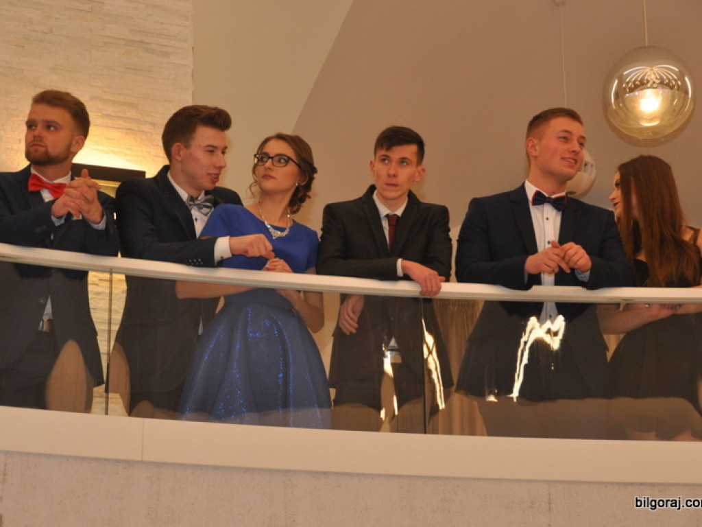 Bal studniówkowy maturzystów z ZSBiO (FOTO, VIDEO)