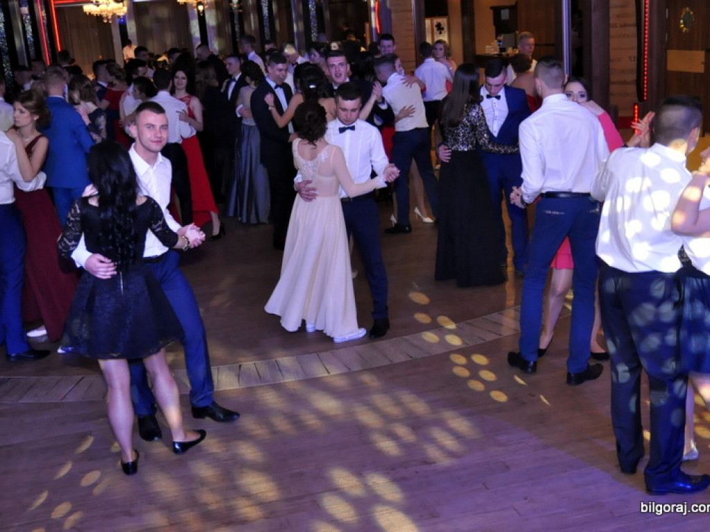 Studniówka ZSZiO (FOTO, VIDEO)
