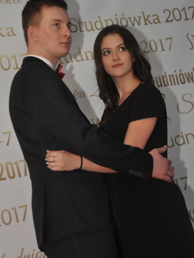 Studniówka ZSZiO (FOTO, VIDEO)