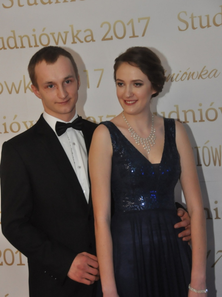Studniówka ZSZiO (FOTO, VIDEO)