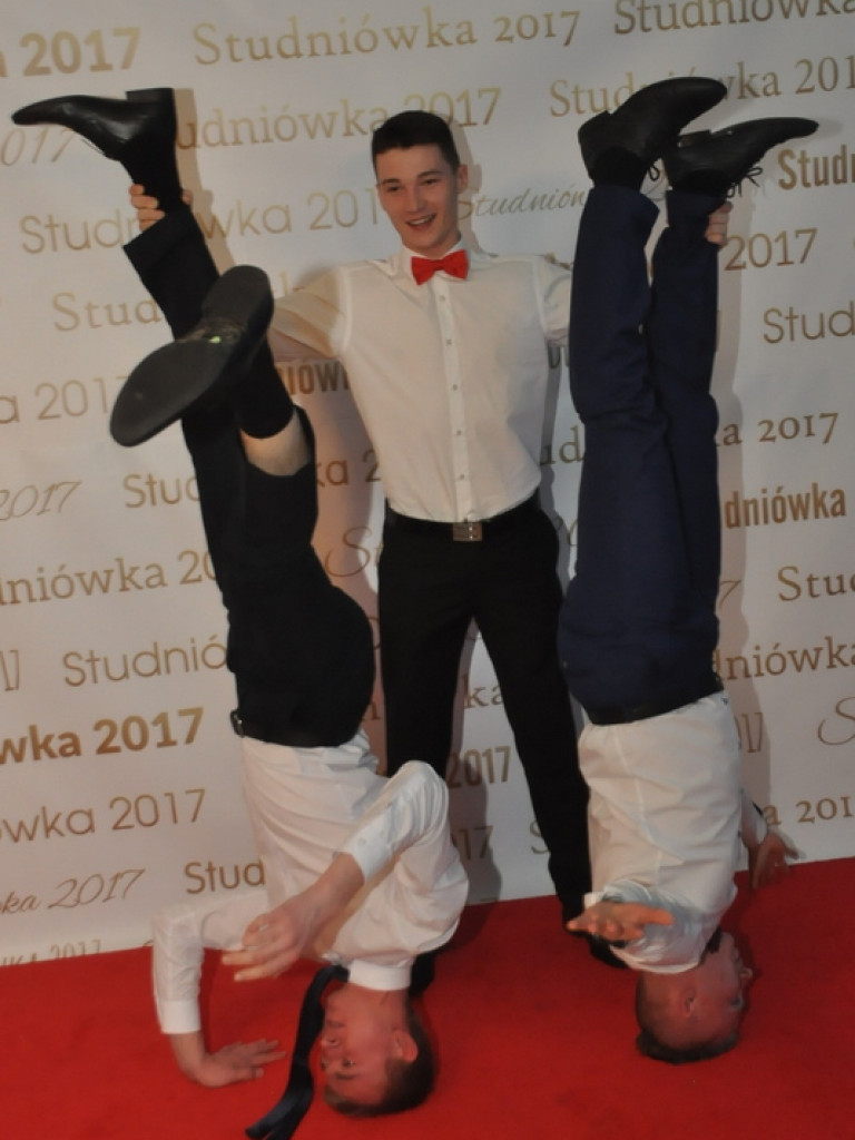 Studniówka ZSZiO (FOTO, VIDEO)