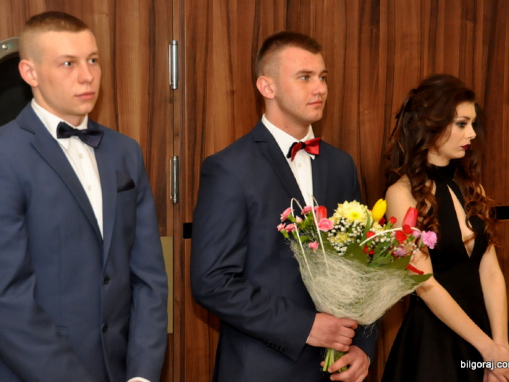 Studniówka ZSZiO (FOTO, VIDEO)