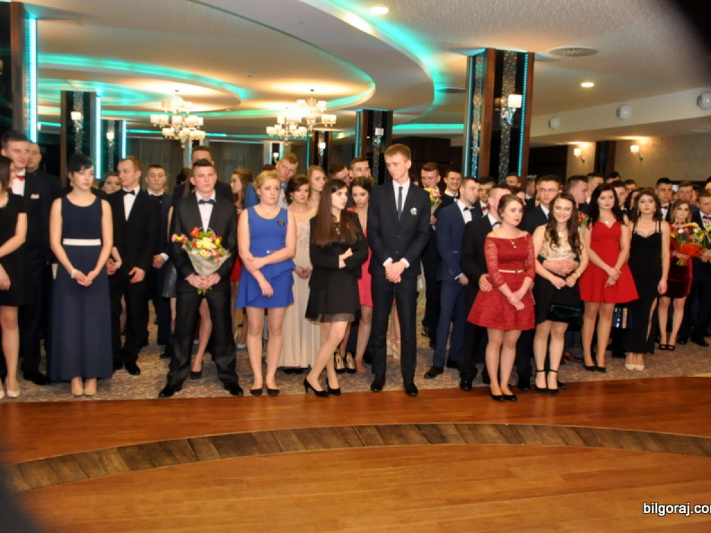 Studniówka ZSZiO (FOTO, VIDEO)