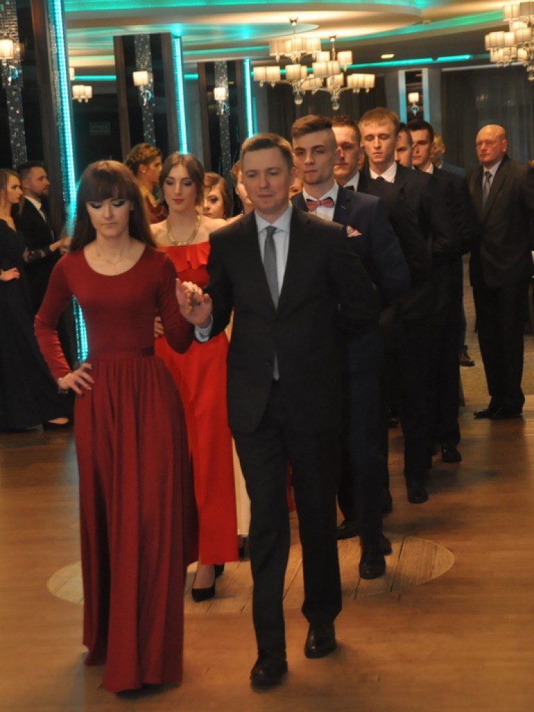 Studniówka ZSZiO (FOTO, VIDEO)