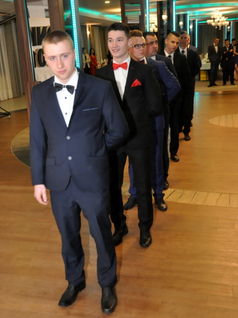 Studniówka ZSZiO (FOTO, VIDEO)