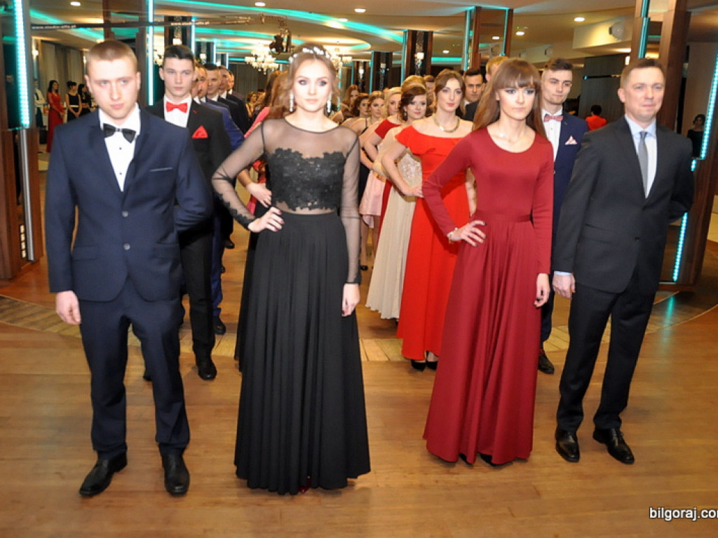 Studniówka ZSZiO (FOTO, VIDEO)