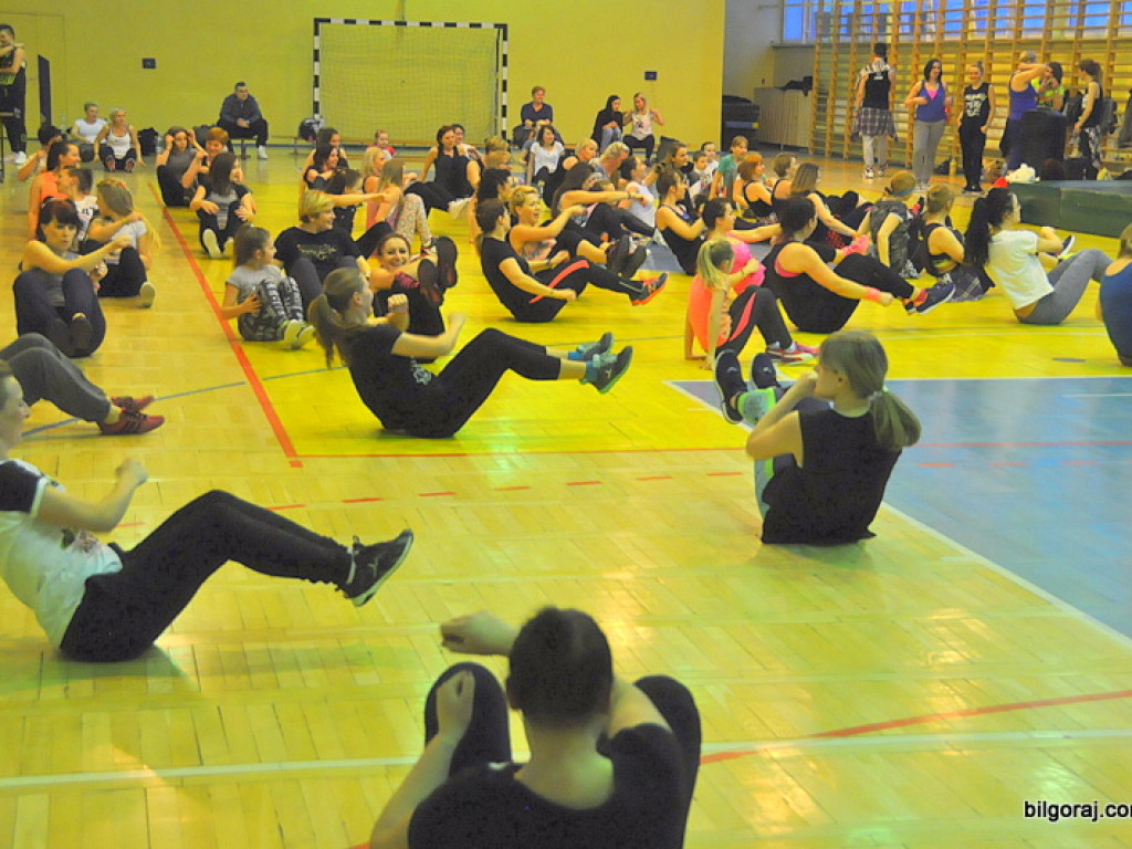 Zumba fitness charytatywnie i na sportowo dla Krzyśka Klimeckiego (FOTO, VIDEO)