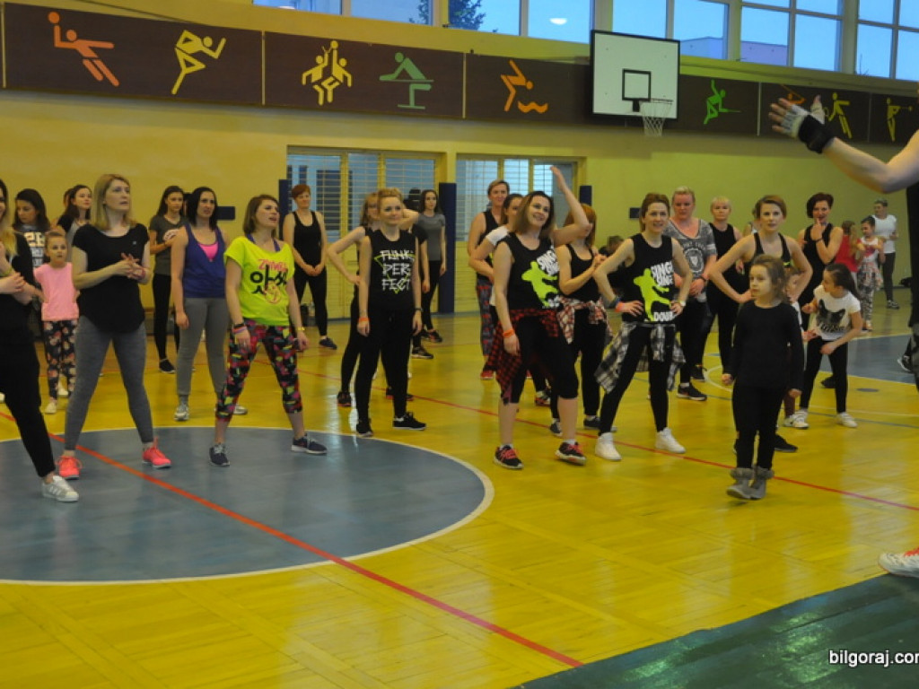 Zumba fitness charytatywnie i na sportowo dla Krzyśka Klimeckiego (FOTO, VIDEO)