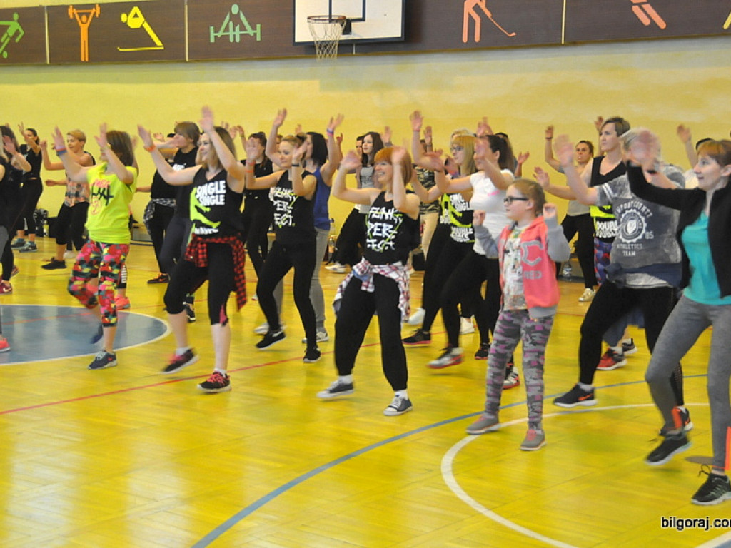 Zumba fitness charytatywnie i na sportowo dla Krzyśka Klimeckiego (FOTO, VIDEO)
