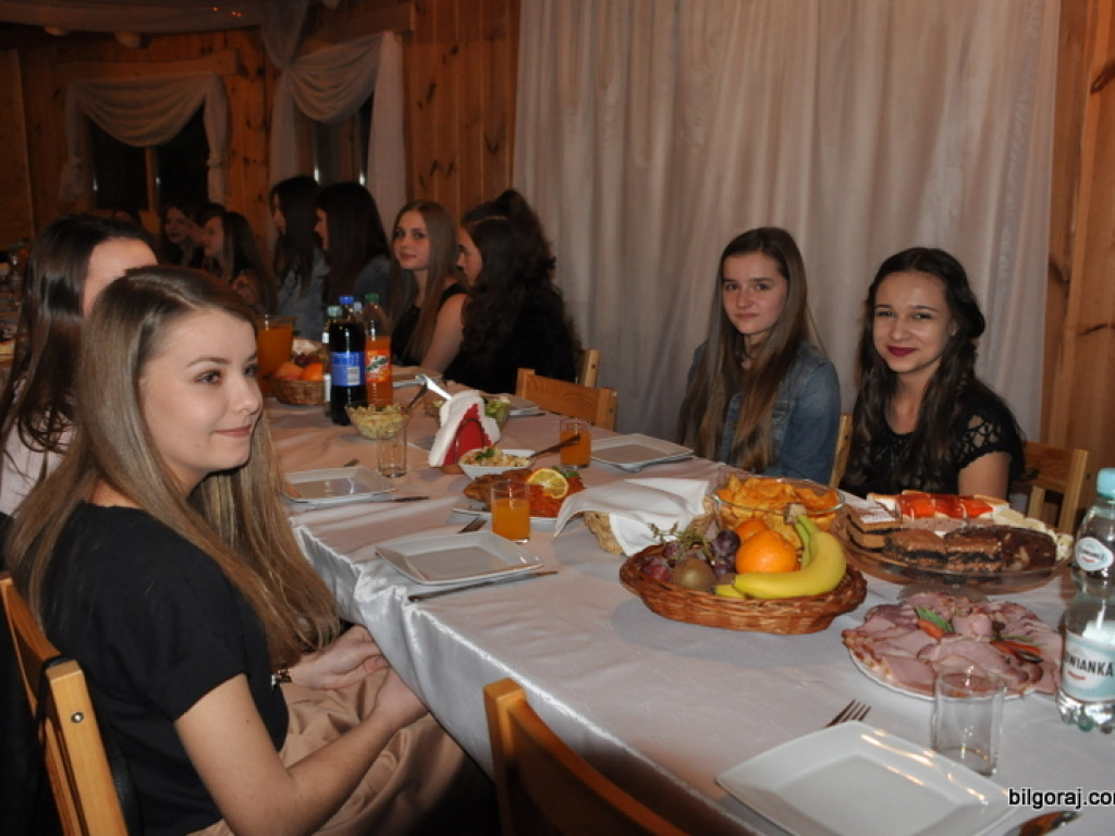 Młodzież balowała w Górecku (FOTO)