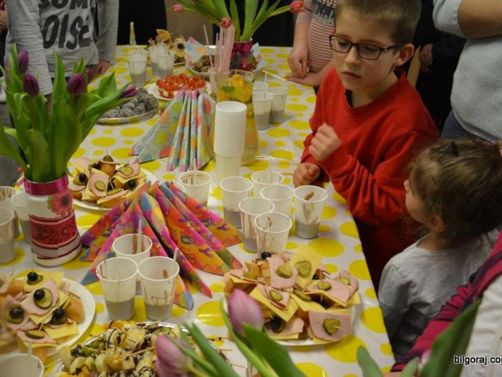 Zdrowe przekąski na przyjęcie urodzinowe - warsztaty dla dzieci (FOTO)