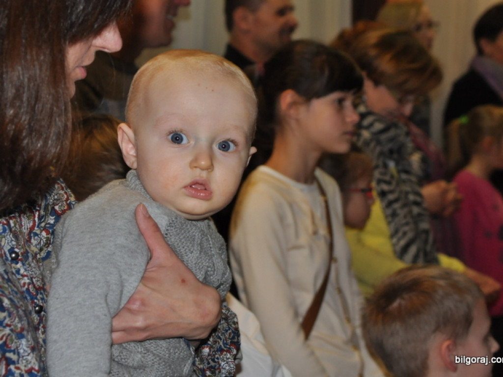 Rejonowy dzień wspólnoty Ruchu Światło - Życie i Domowego Kościoła w Józefowie (FOTO)