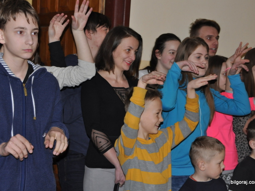 Rejonowy dzień wspólnoty Ruchu Światło - Życie i Domowego Kościoła w Józefowie (FOTO)