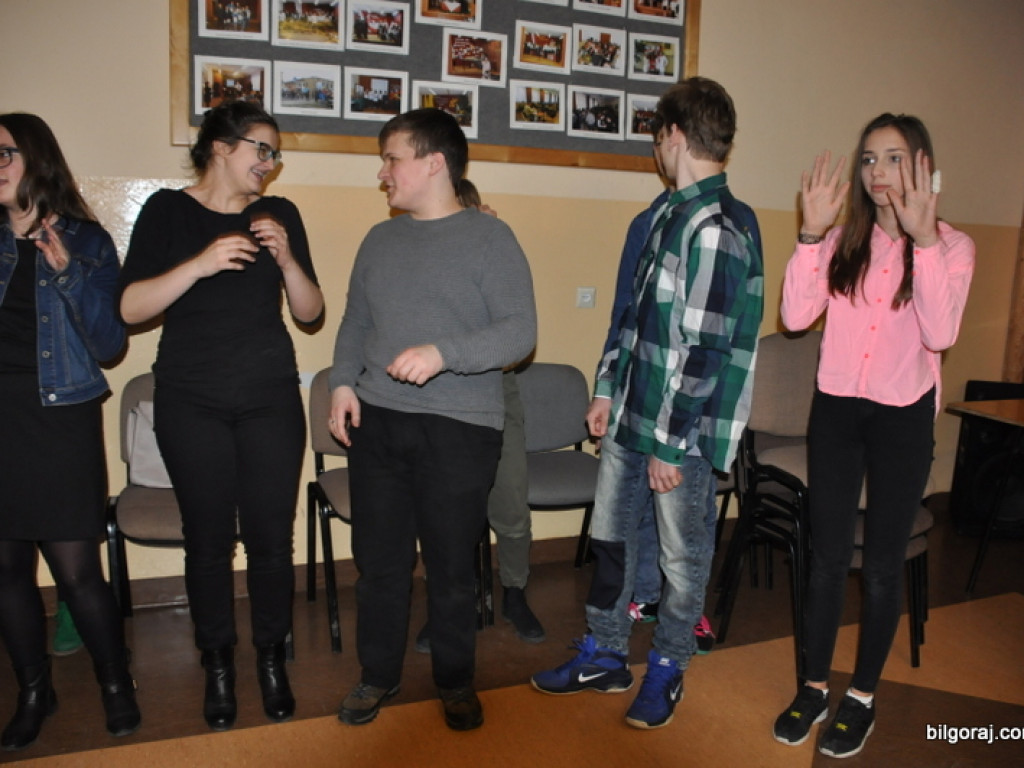 Rejonowy dzień wspólnoty Ruchu Światło - Życie i Domowego Kościoła w Józefowie (FOTO)