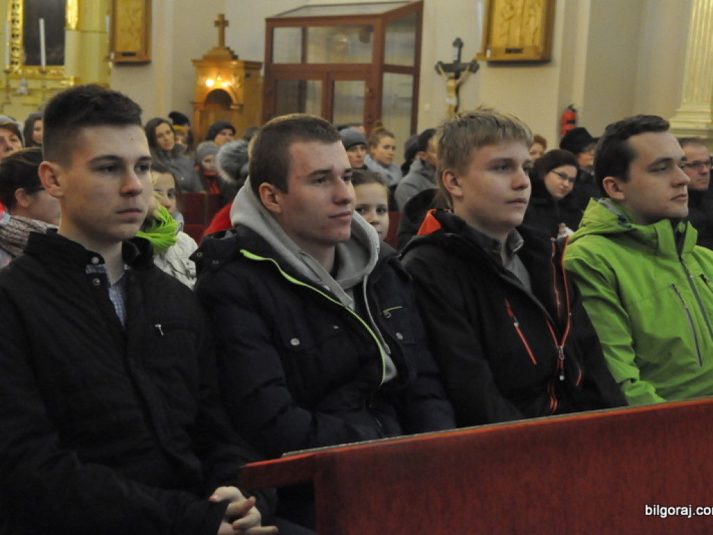 Rejonowy dzień wspólnoty Ruchu Światło - Życie i Domowego Kościoła w Józefowie (FOTO)
