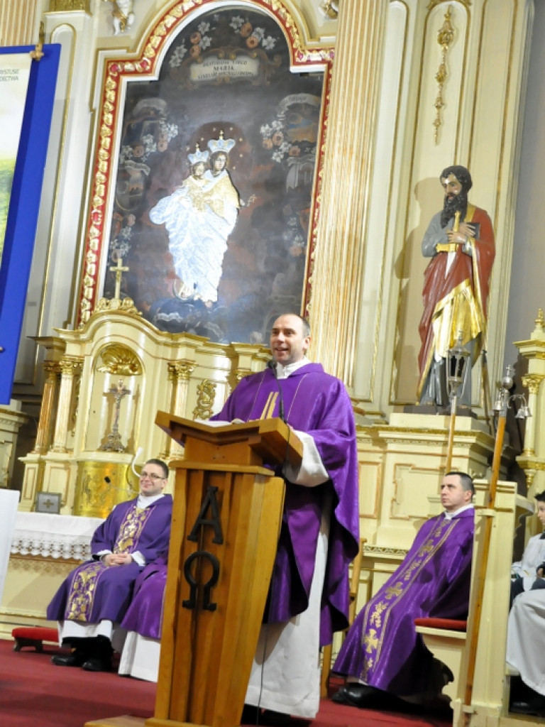 Rejonowy dzień wspólnoty Ruchu Światło - Życie i Domowego Kościoła w Józefowie (FOTO)