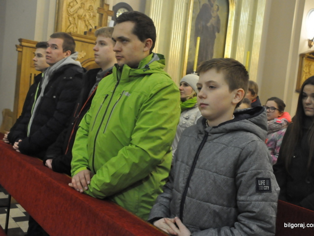 Rejonowy dzień wspólnoty Ruchu Światło - Życie i Domowego Kościoła w Józefowie (FOTO)