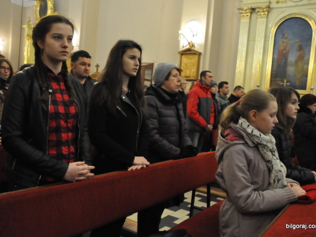Rejonowy dzień wspólnoty Ruchu Światło - Życie i Domowego Kościoła w Józefowie (FOTO)