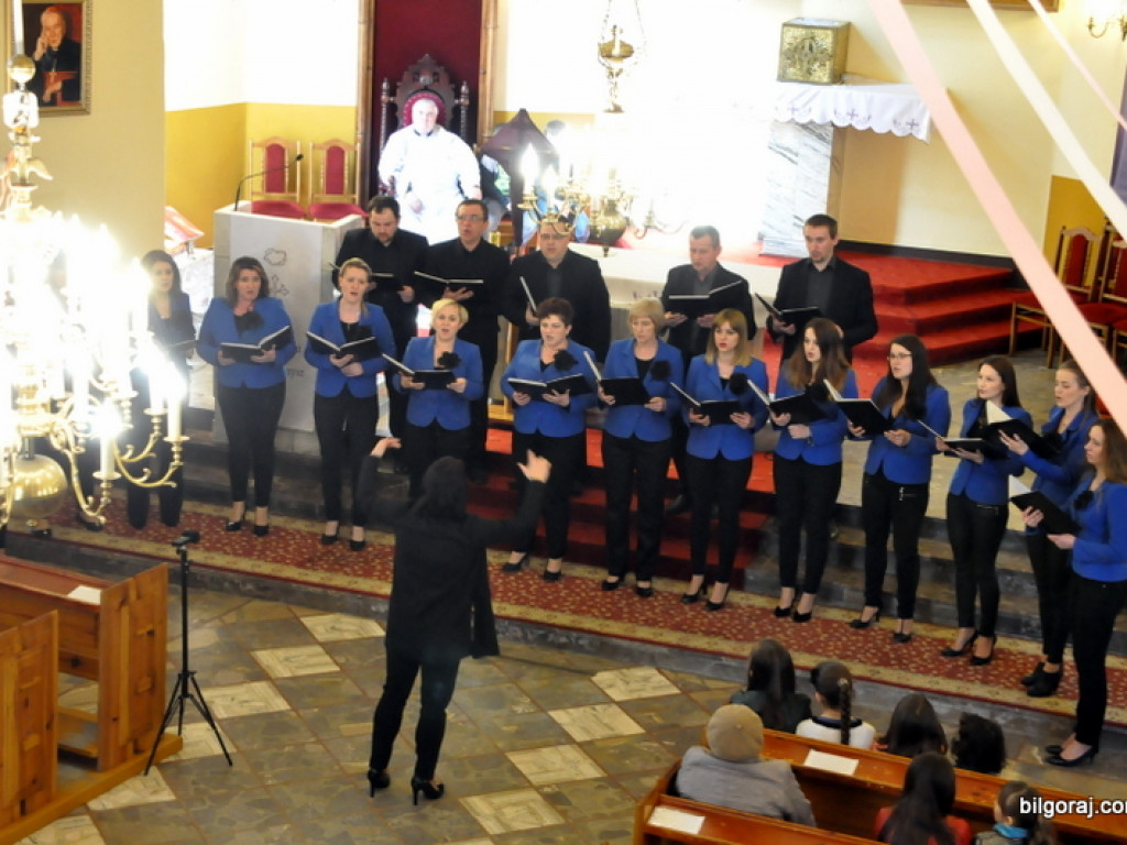Koncert Pieśni Pasyjnej i Pokutnej (FOTO)
