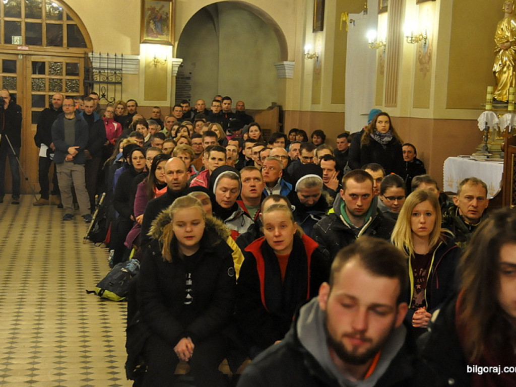Ekstremalna Droga Krzyżowa 2017 (FOTO)