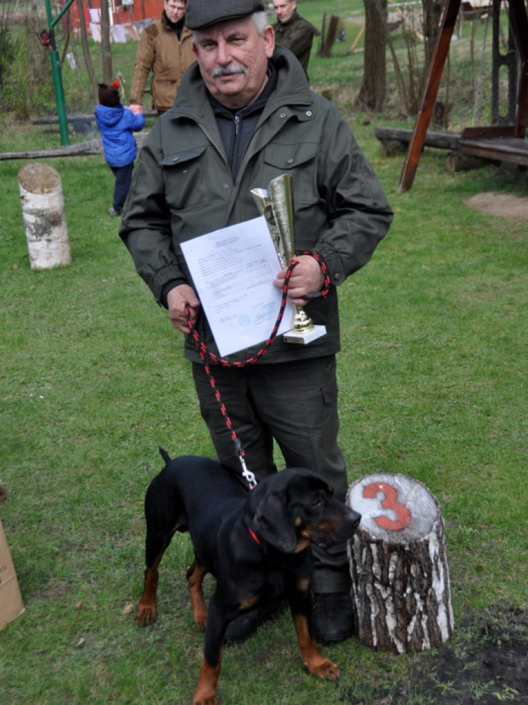 Tropowce i posokowce rywalizowały w Wólce Biskiej (FOTO)