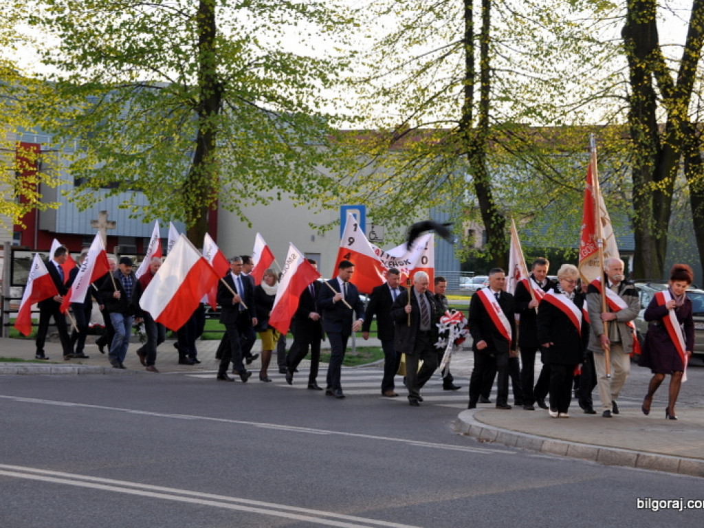 7. rocznica katastrofy smoleńskiej (FOTO)
