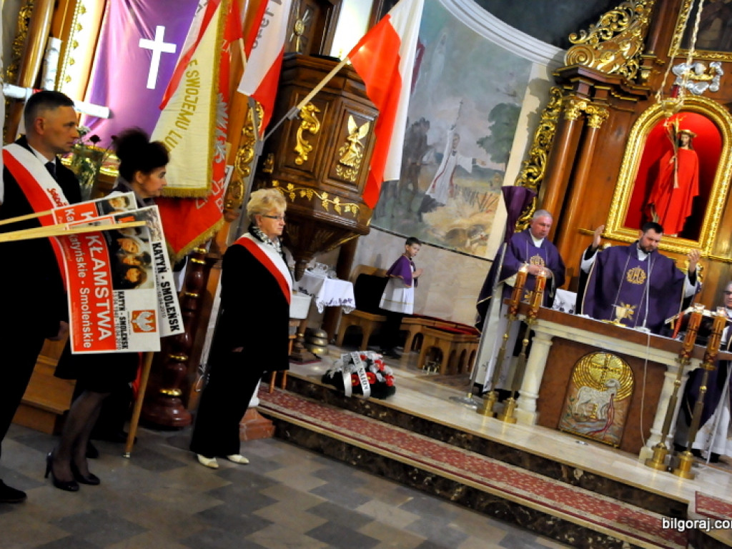 7. rocznica katastrofy smoleńskiej (FOTO)