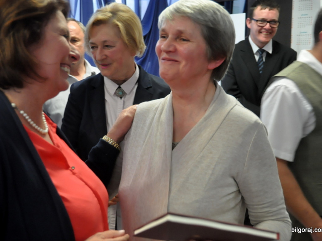 Biskup, wicemarszałek Sejmu i prezydentowa na świątecznym spotkaniu z niepełnosprawnymi (FOTO)