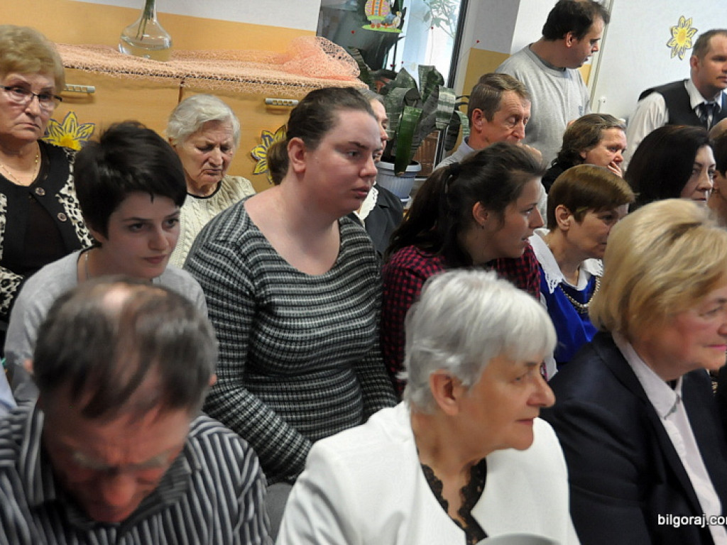 Biskup, wicemarszałek Sejmu i prezydentowa na świątecznym spotkaniu z niepełnosprawnymi (FOTO)