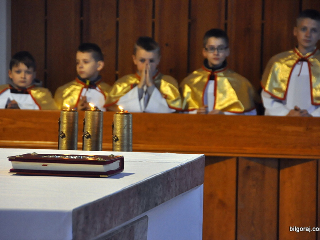 Wielki Czwartek w parafii Chrystusa Króla (FOTO)