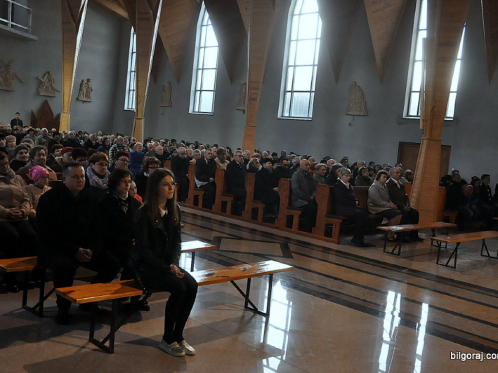 Wielki Czwartek w parafii Chrystusa Króla (FOTO)