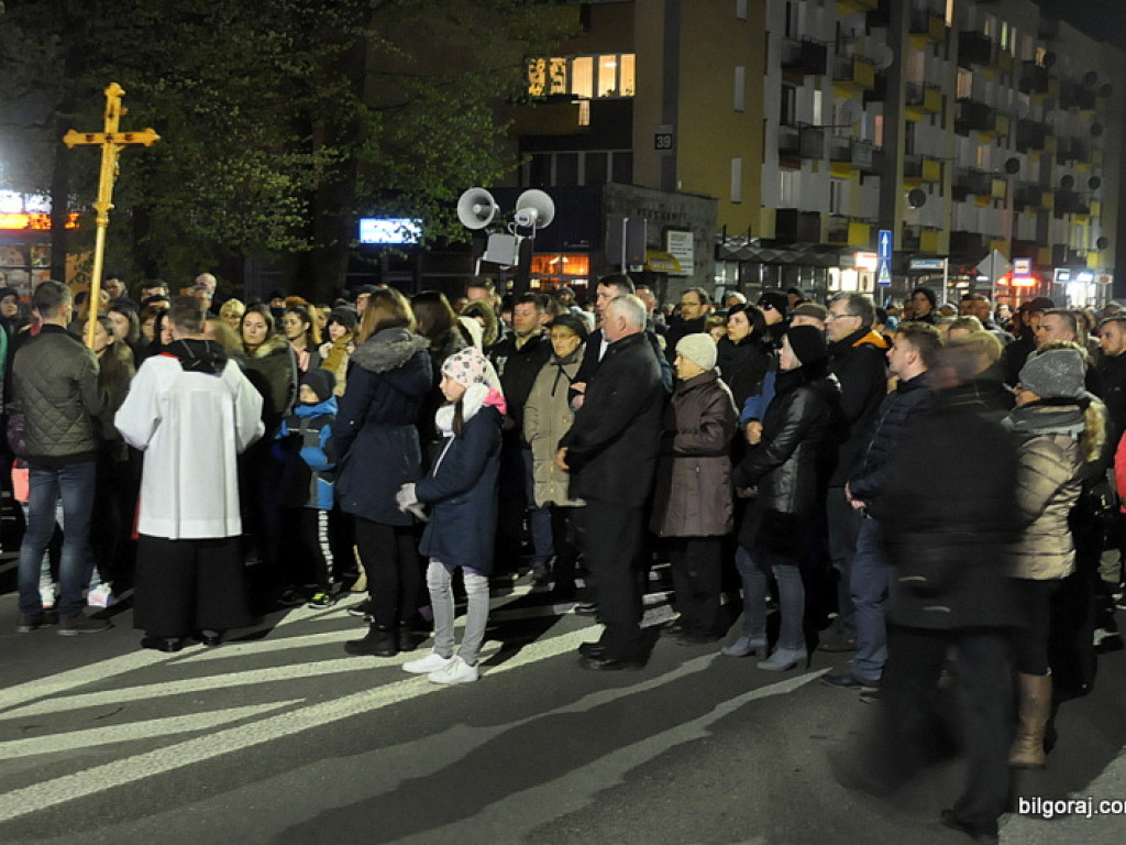 Droga Krzyżowa ulicami Biłgoraja (FOTO)