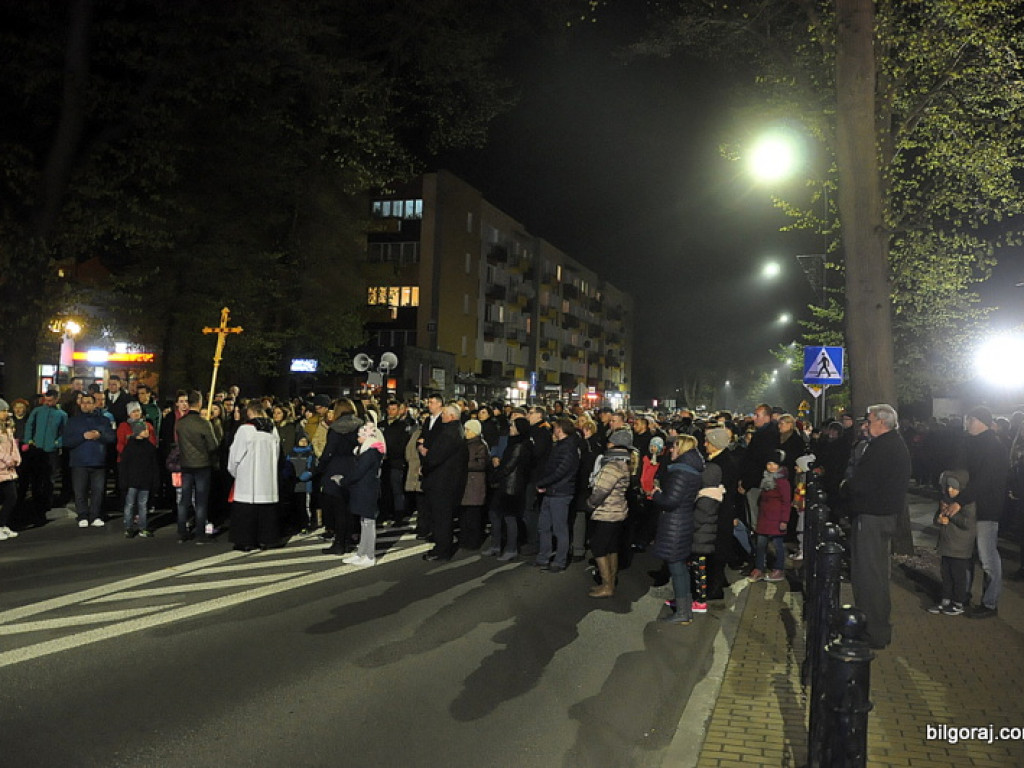 Droga Krzyżowa ulicami Biłgoraja (FOTO)