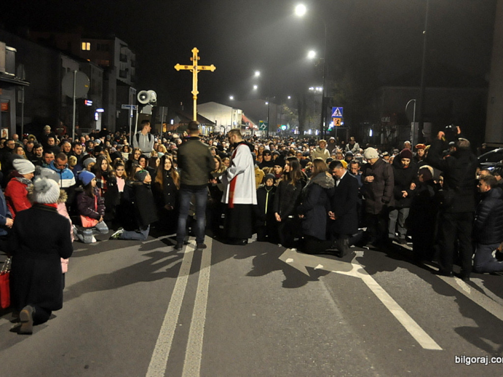 Droga Krzyżowa ulicami Biłgoraja (FOTO)