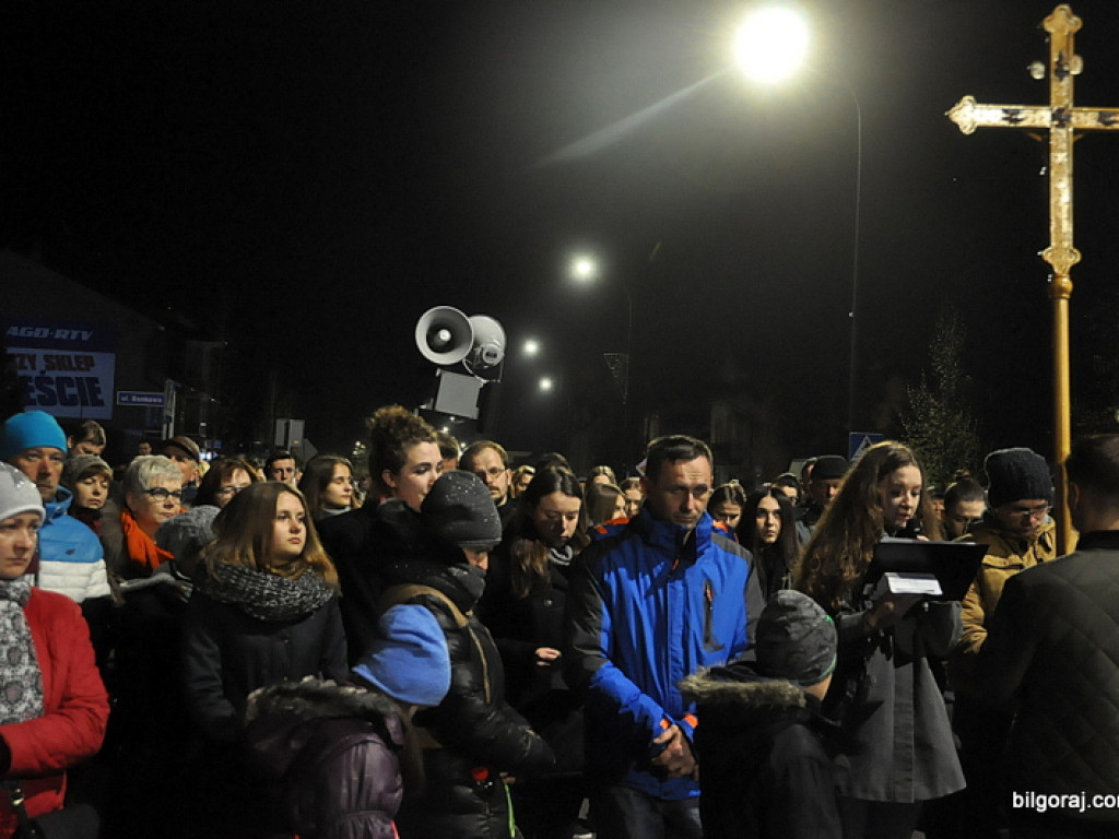 Droga Krzyżowa ulicami Biłgoraja (FOTO)