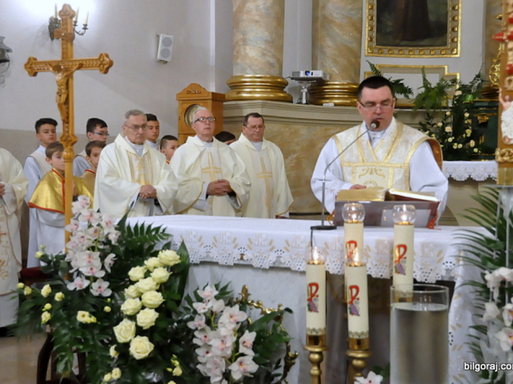 Wigilia Paschalna w parafii św. Marii Magdaleny (FOTO)