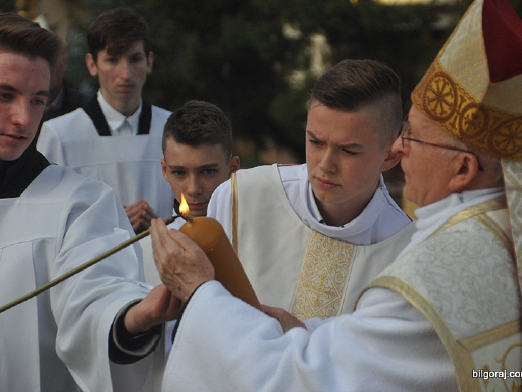 Wigilia Paschalna w parafii św. Marii Magdaleny (FOTO)