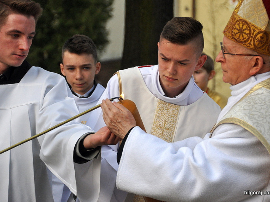 Wigilia Paschalna w parafii św. Marii Magdaleny (FOTO)