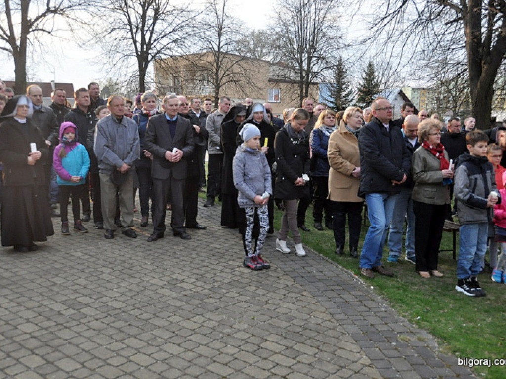 Wigilia Paschalna w parafii św. Marii Magdaleny (FOTO)