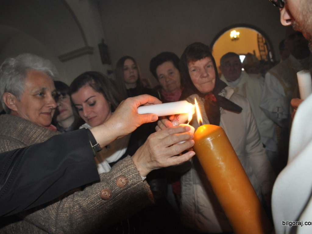 Wigilia Paschalna w parafii św. Marii Magdaleny (FOTO)