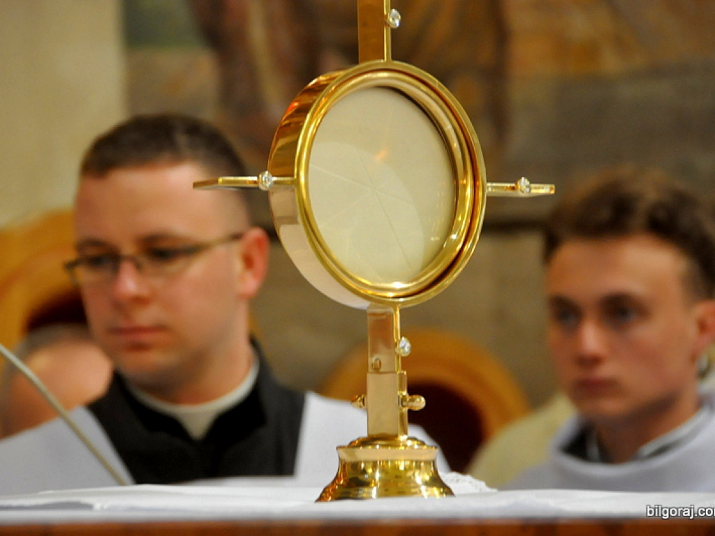 Rezurekcja w parafii św. Jerzego w Biłgoraju (FOTO)
