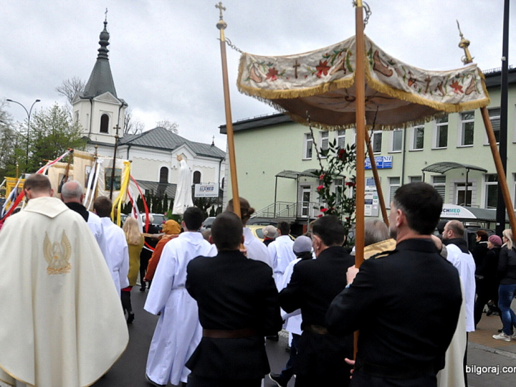 Rezurekcja w parafii św. Jerzego w Biłgoraju (FOTO)