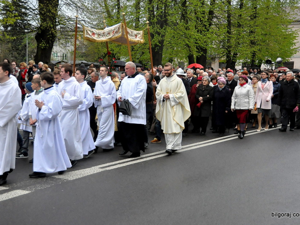Rezurekcja w parafii św. Jerzego w Biłgoraju (FOTO)