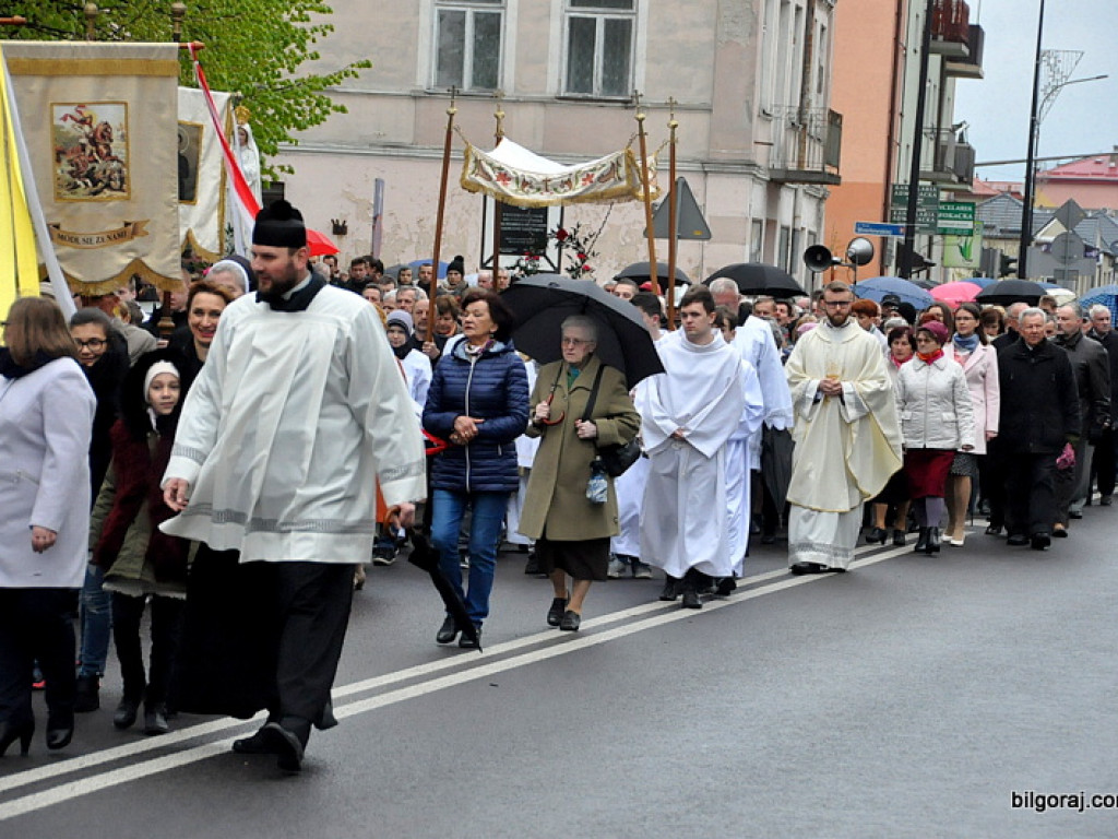 Rezurekcja w parafii św. Jerzego w Biłgoraju (FOTO)