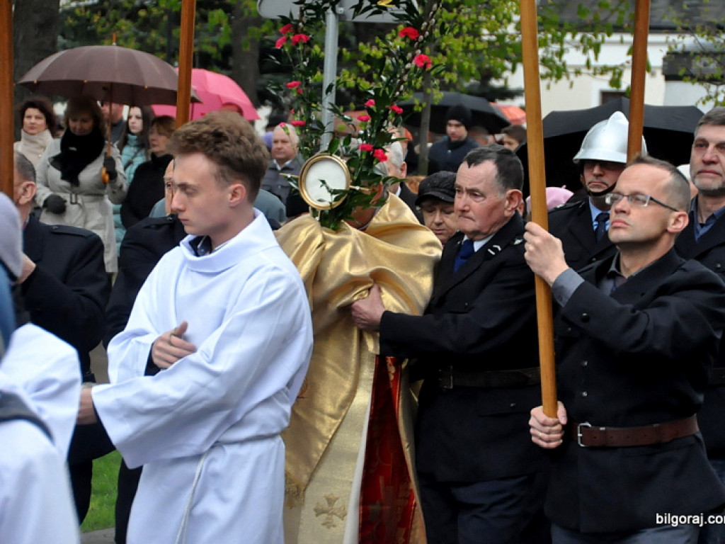 Rezurekcja w parafii św. Jerzego w Biłgoraju (FOTO)