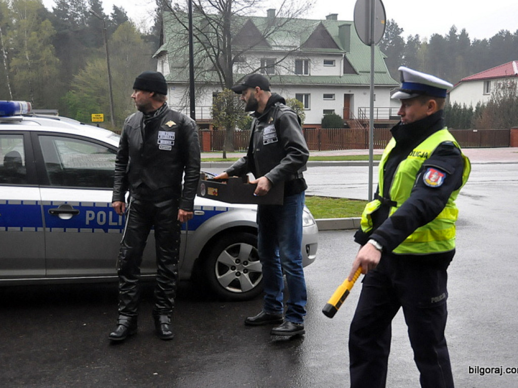 Patrz w lusterka - motocykle są wszędzie (FOTO)