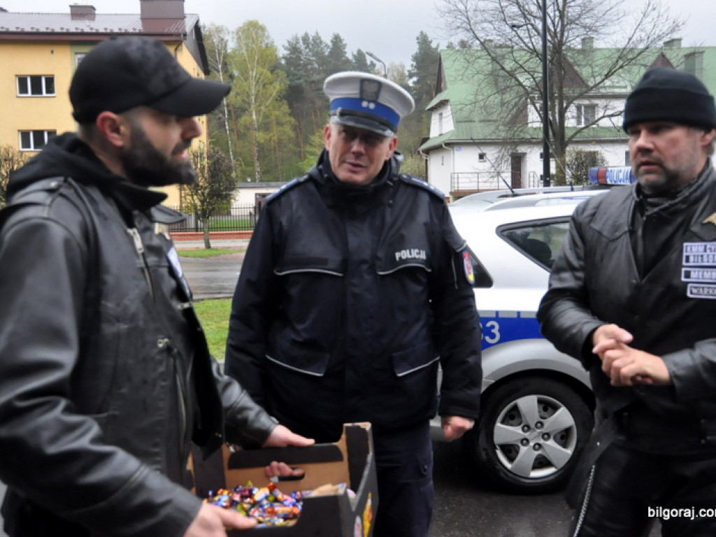 Patrz w lusterka - motocykle są wszędzie (FOTO)