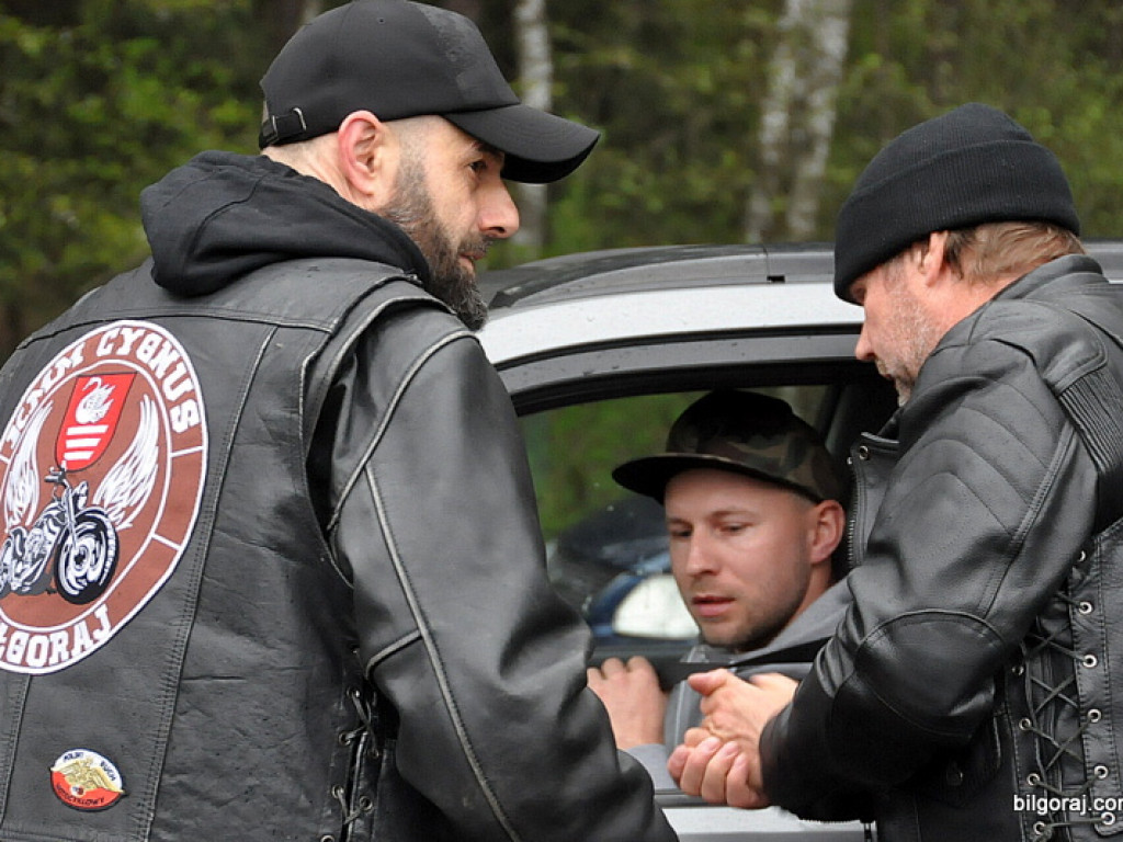 Patrz w lusterka - motocykle są wszędzie (FOTO)