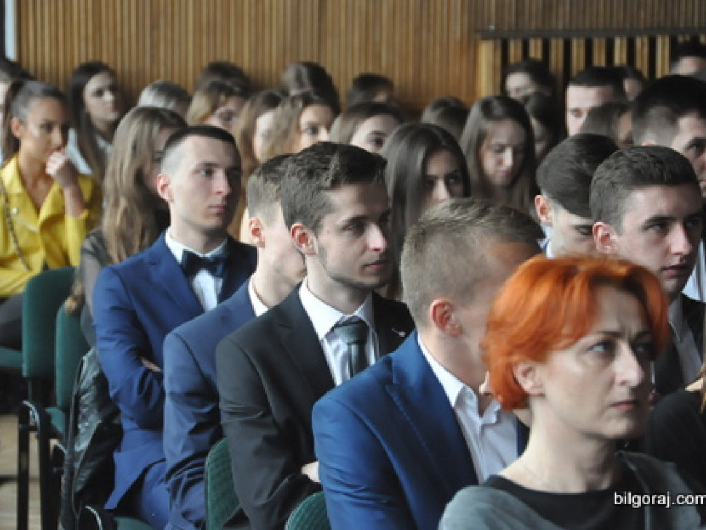 Pożegnanie maturzystów w ONZ-cie (FOTO)