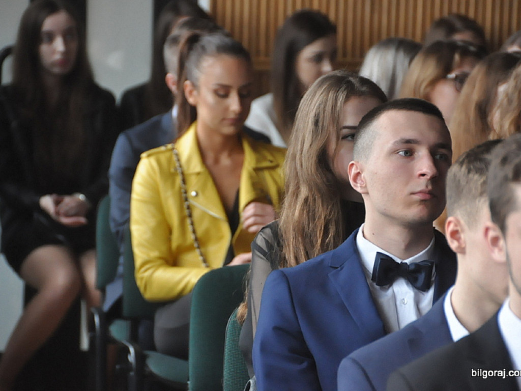 Pożegnanie maturzystów w ONZ-cie (FOTO)